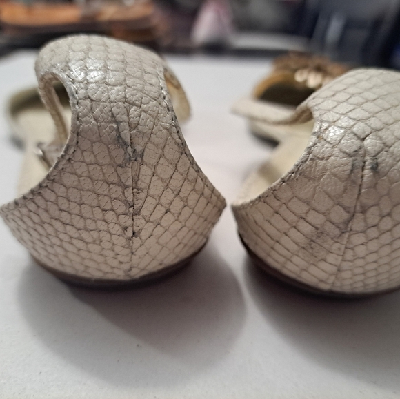 A.G. Giraudon Kaju Leather Flat With Fringe Pom - Picture 4 of 12